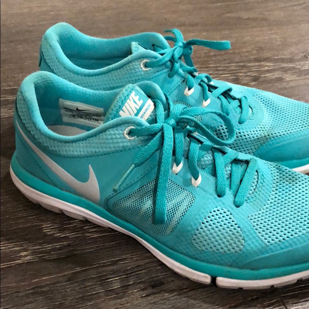 Nike Flex Runs